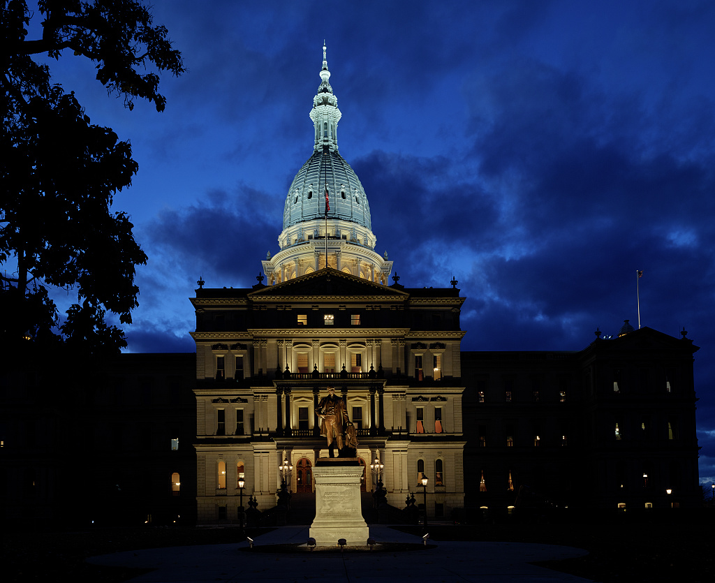 Michigan State Capitol building in Lansing at dusk